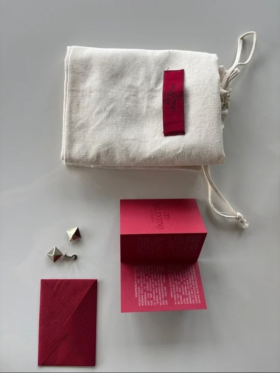 Valentino Signature Leather Shoulder Bag - Picture 5 of 8